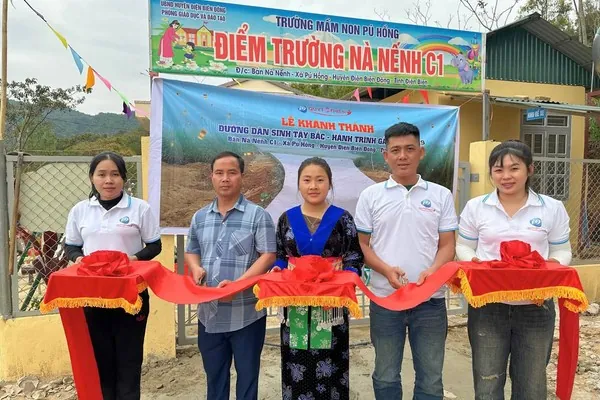 Hình ảnh một email lừa đảo với dấu chấm hỏi và biểu tượng cảnh báo, minh họa nguy cơ lừa đảo trực tuyến.