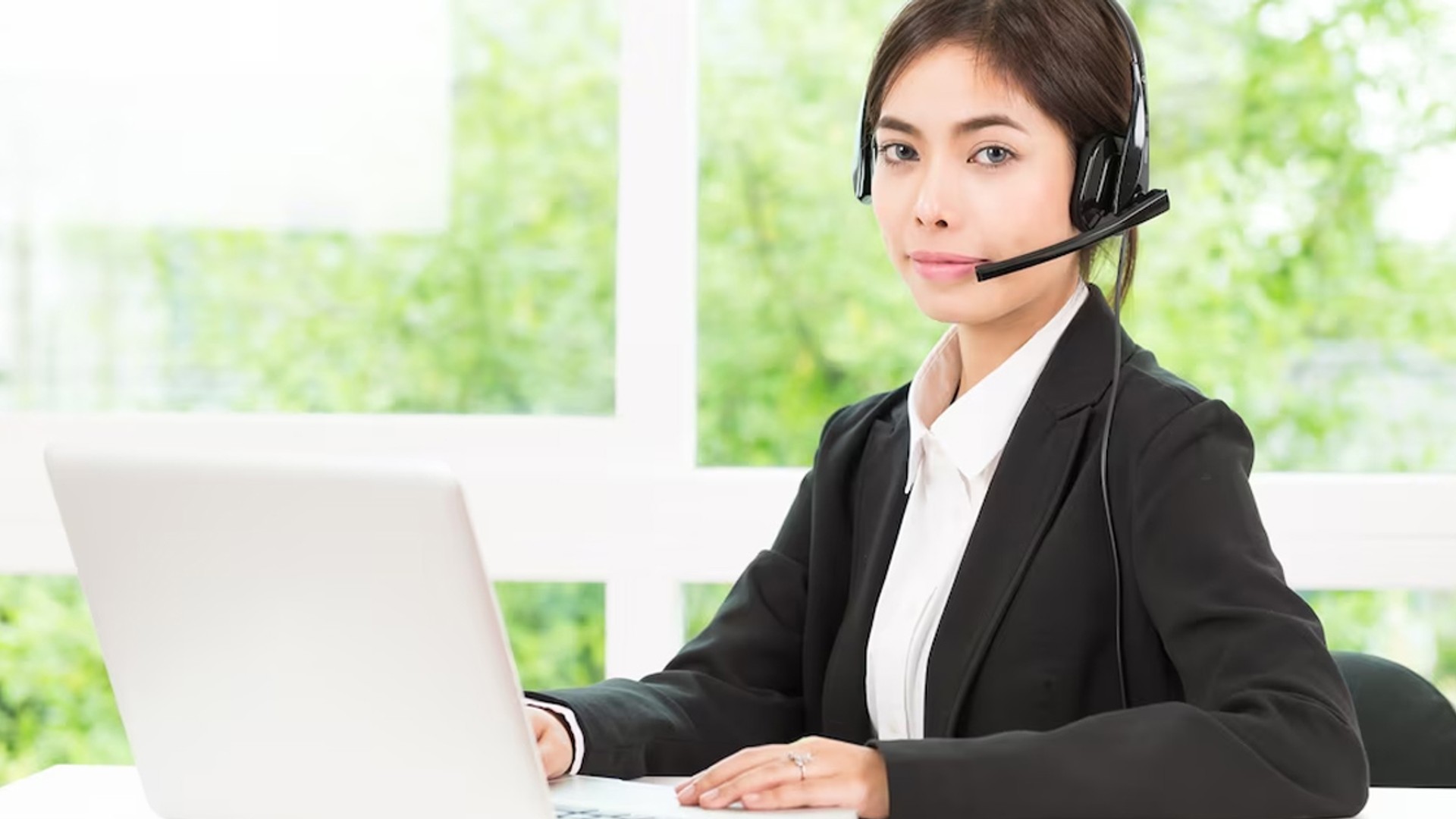 Đội ngũ hỗ trợ khách hàng chuyên nghiệp của VN58VIP sẵn sàng phục vụ 24/7